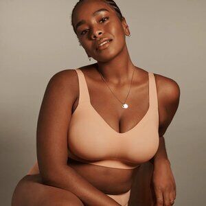 Evelyn & Bobbie Beyond Bra in Peach XL
